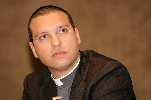 don Luigi Merola