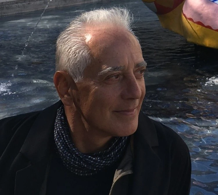 Jannis Kallinikos