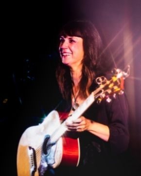 Cristina Donà