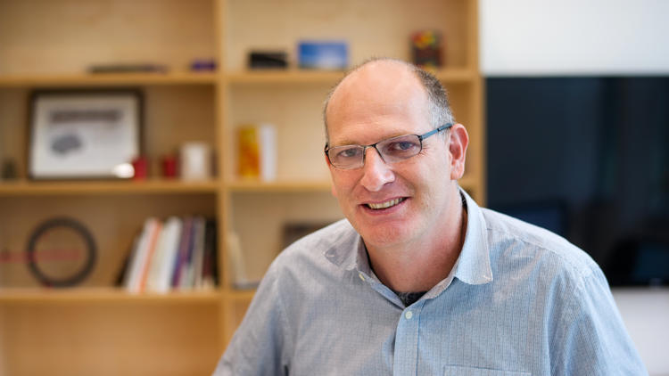 Uri Hasson