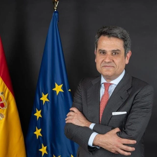 Miguel Fernández-Palacios M.