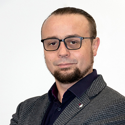 Deniver Vukelić
